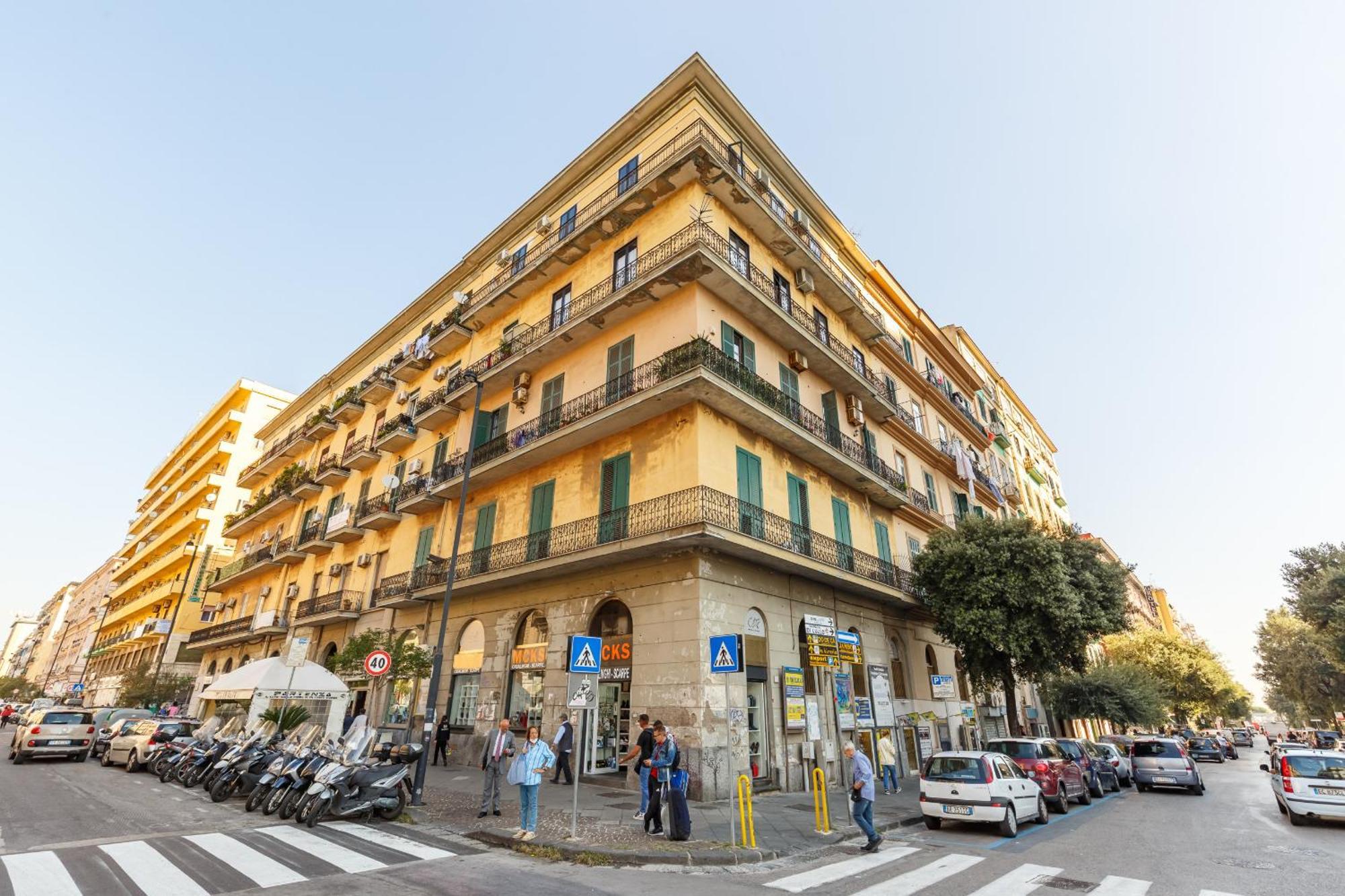 Garibaldi Station By Wonderful Italy Apartamento Nápoles
